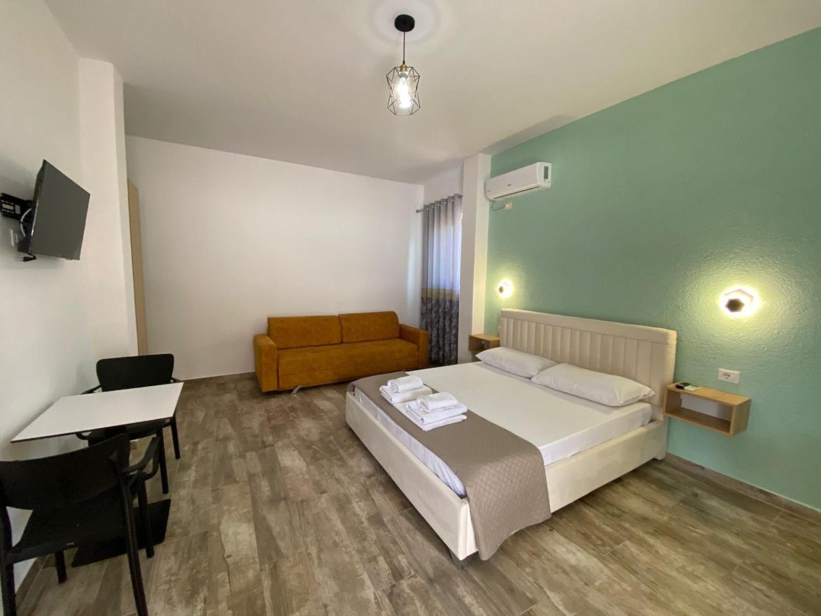 Gray&Oli Studios Vlorë Exterior foto